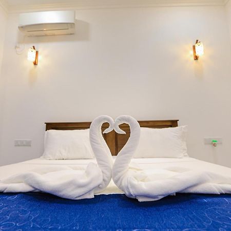 D Marit Motel 尼甘布 外观 照片
