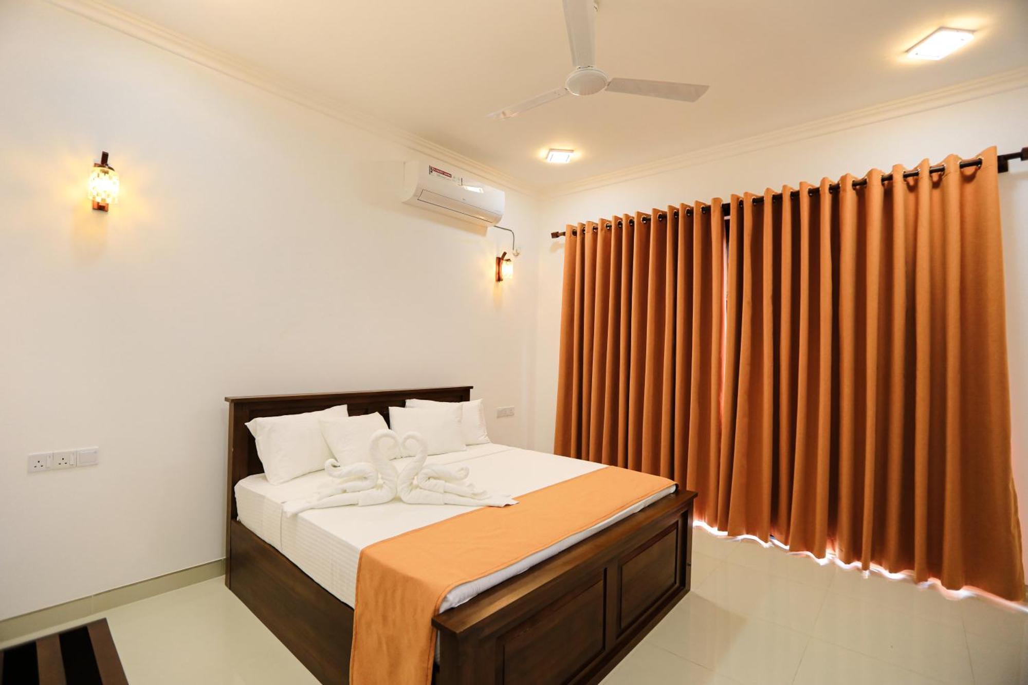 D Marit Motel 尼甘布 外观 照片